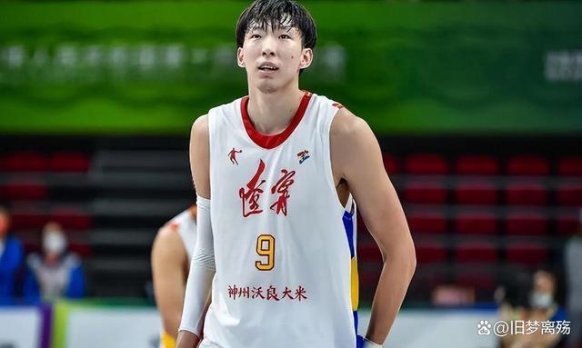  窗口期体能课后，山东泰山战术微调备战NBA常规赛，细节曝光，年轻球员获得机会