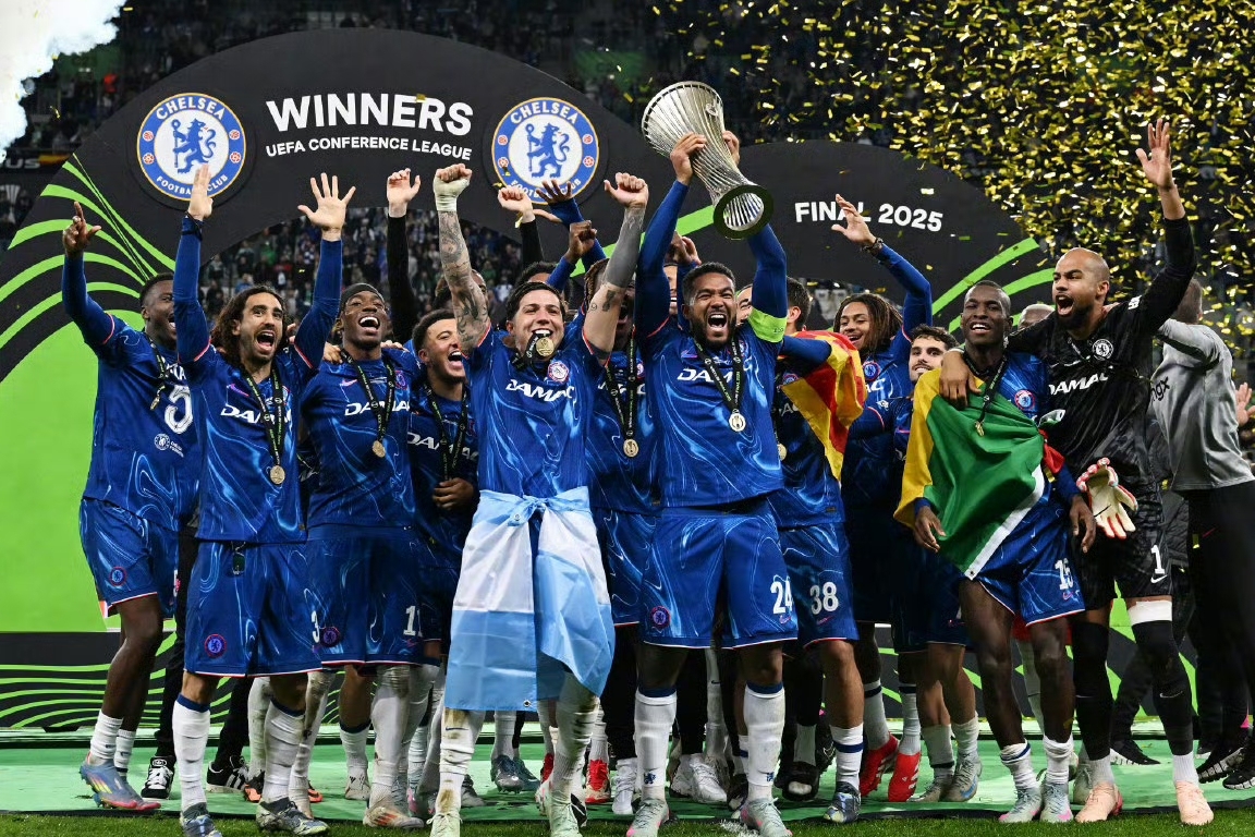 开云彩票 -英超赛前再迎强敌，巴黎圣日耳曼复出首秀，主帅态度：气氛紧张，数据趋势出现新变化的简单介绍