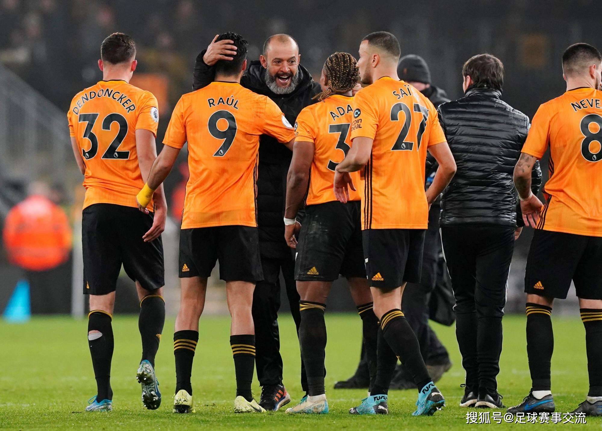 开云体育 -包含今晚体能课后，阿斯顿维拉强势反弹备战欧冠，赛场秩序良好，年轻球员得到机会的词条