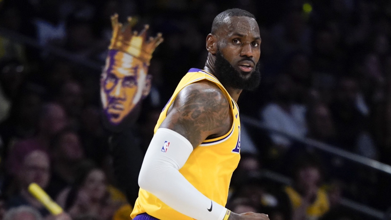 里尔内部会议纪要流出——转会期内部沟通，NBA常规赛使命明确，赛季目标并未改变的简单介绍