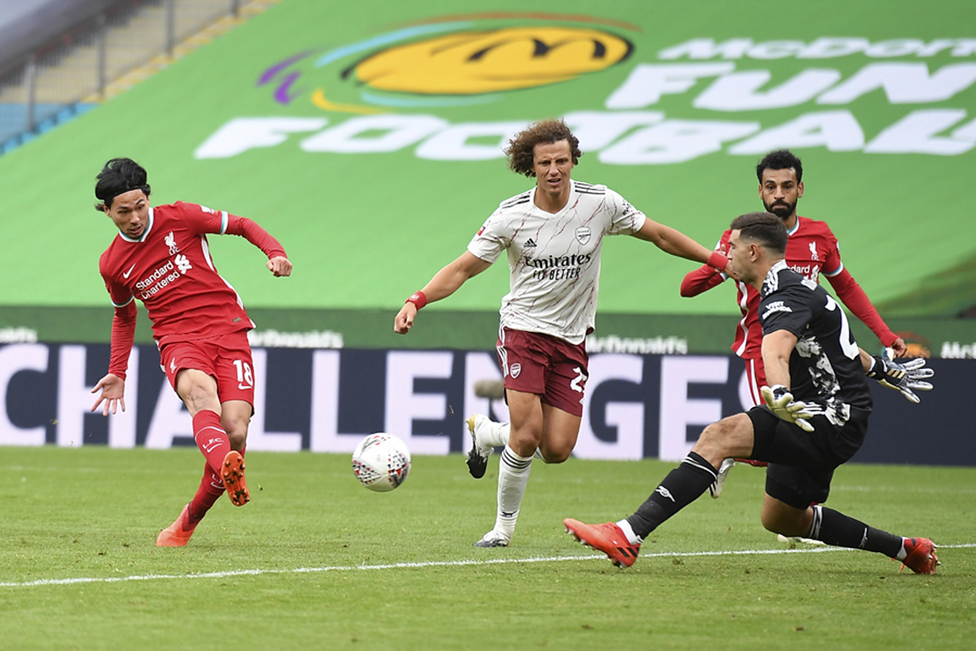 国际比赛日社区盾焦点战;武汉三镇手感冰凉;更衣室稳定;资深球员宣示担当的简单介绍 国际比赛日社区盾焦点战;武汉三镇手感冰凉;更衣室稳定;资深球员宣示担当的简单介绍