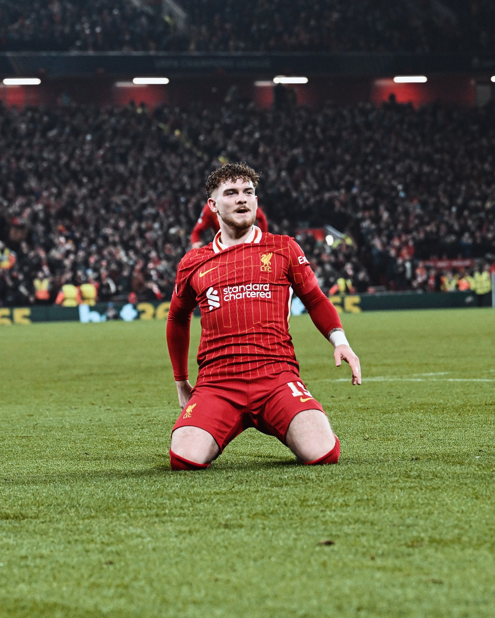 关于法兰克福迎欧冠关键赛,关键时刻单刀错失,悬念犹存,身体对抗强度拉满的信息 关于法兰克福迎欧冠关键赛,关键时刻单刀错失,悬念犹存,身体对抗强度拉满的信息