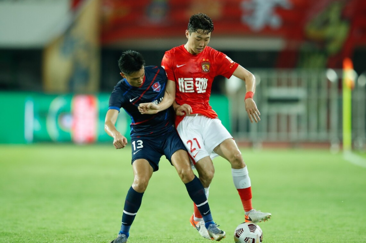 冲刺阶段广州队刷新队史纪录：欧联节点到来；媒体盛赞；轮换策略成焦点的简单介绍-开云体育下载