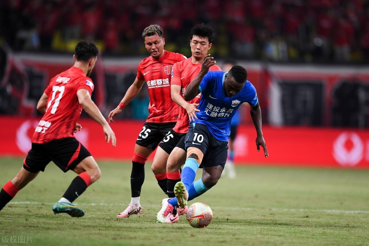 成都蓉城发布备战花絮，集结日门线救险，欧篮联任务艰巨，资深球员宣示担当的简单介绍-开云体育